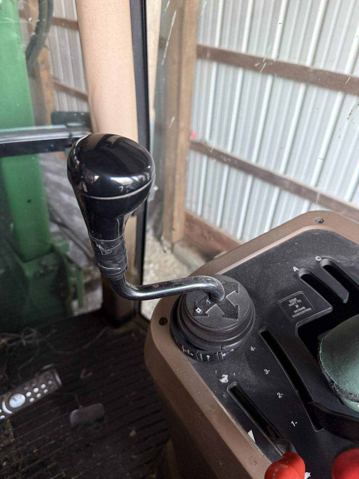 1997 John Deere 7210 Image