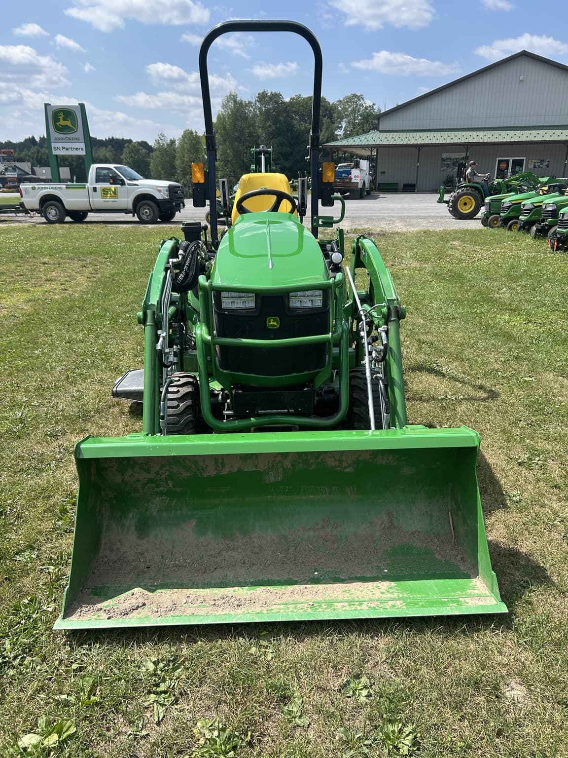 2024 John Deere 1025R Image