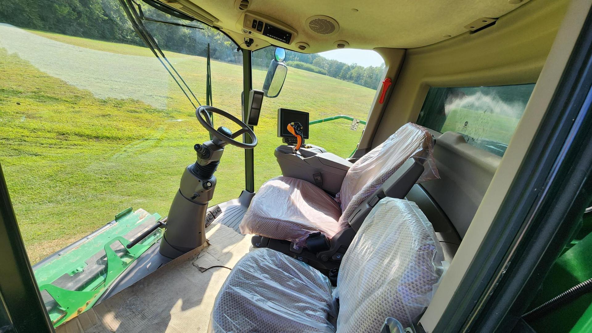 2023 John Deere S790 Image