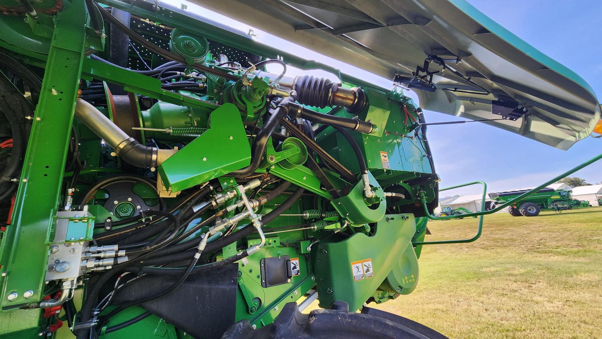 2023 John Deere S790 Image
