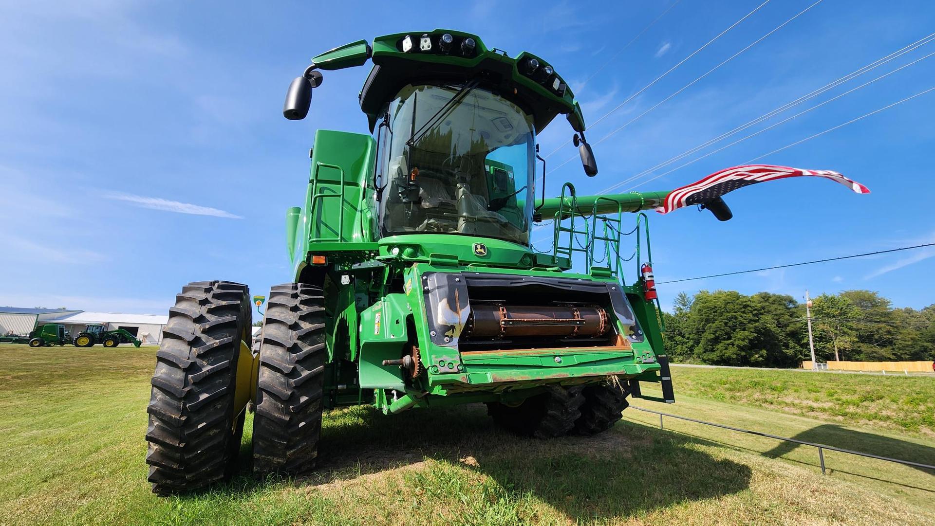 2023 John Deere S790 Image