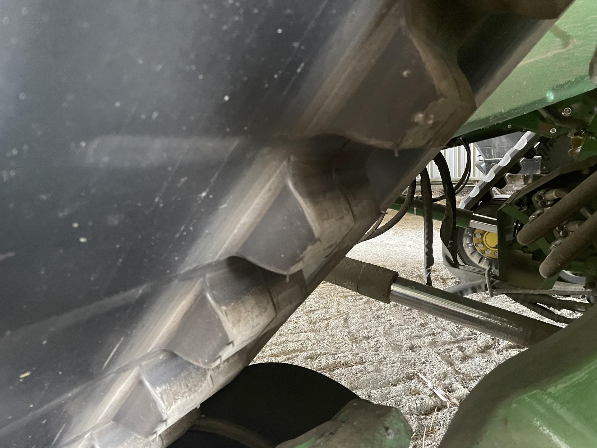 2022 John Deere X9 1000 Image