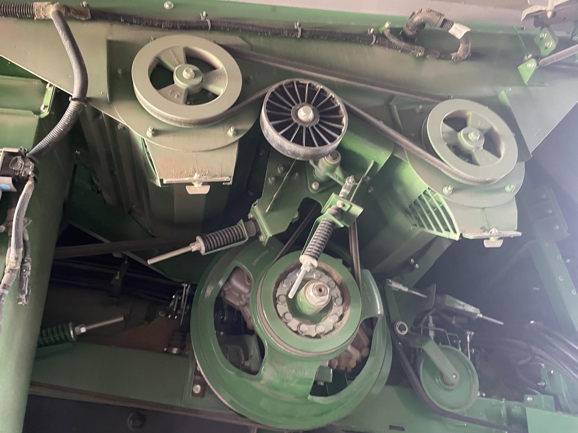 2022 John Deere X9 1000 Image
