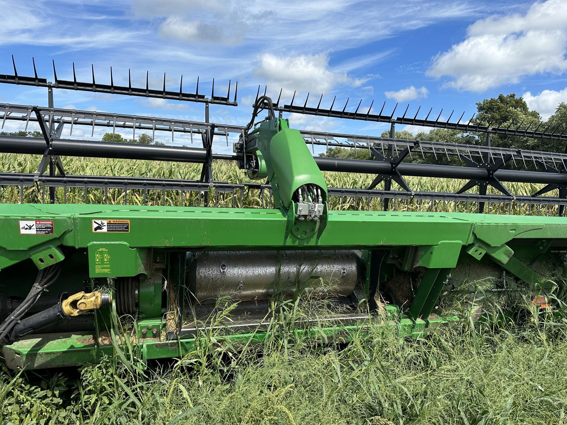 2015 John Deere 640FD Image