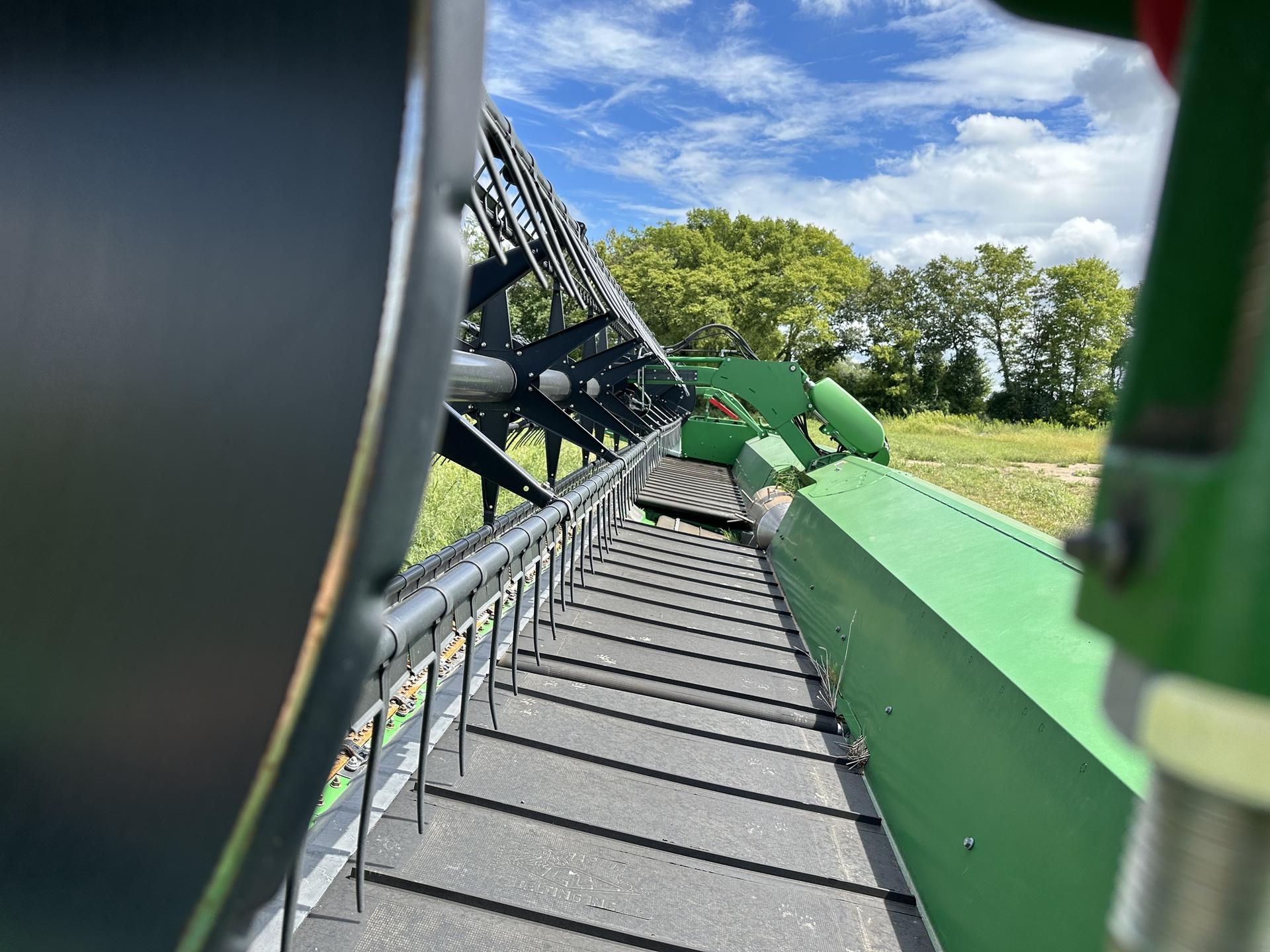 2015 John Deere 640FD Image