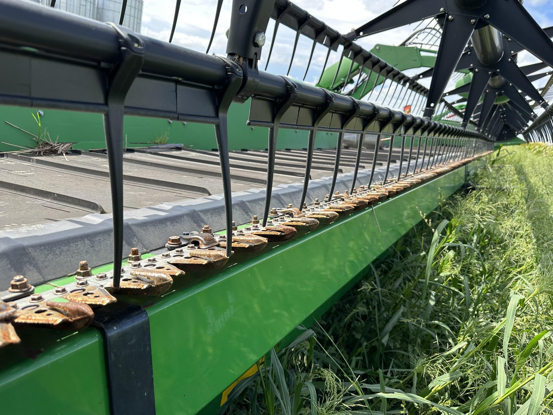 2015 John Deere 640FD Image