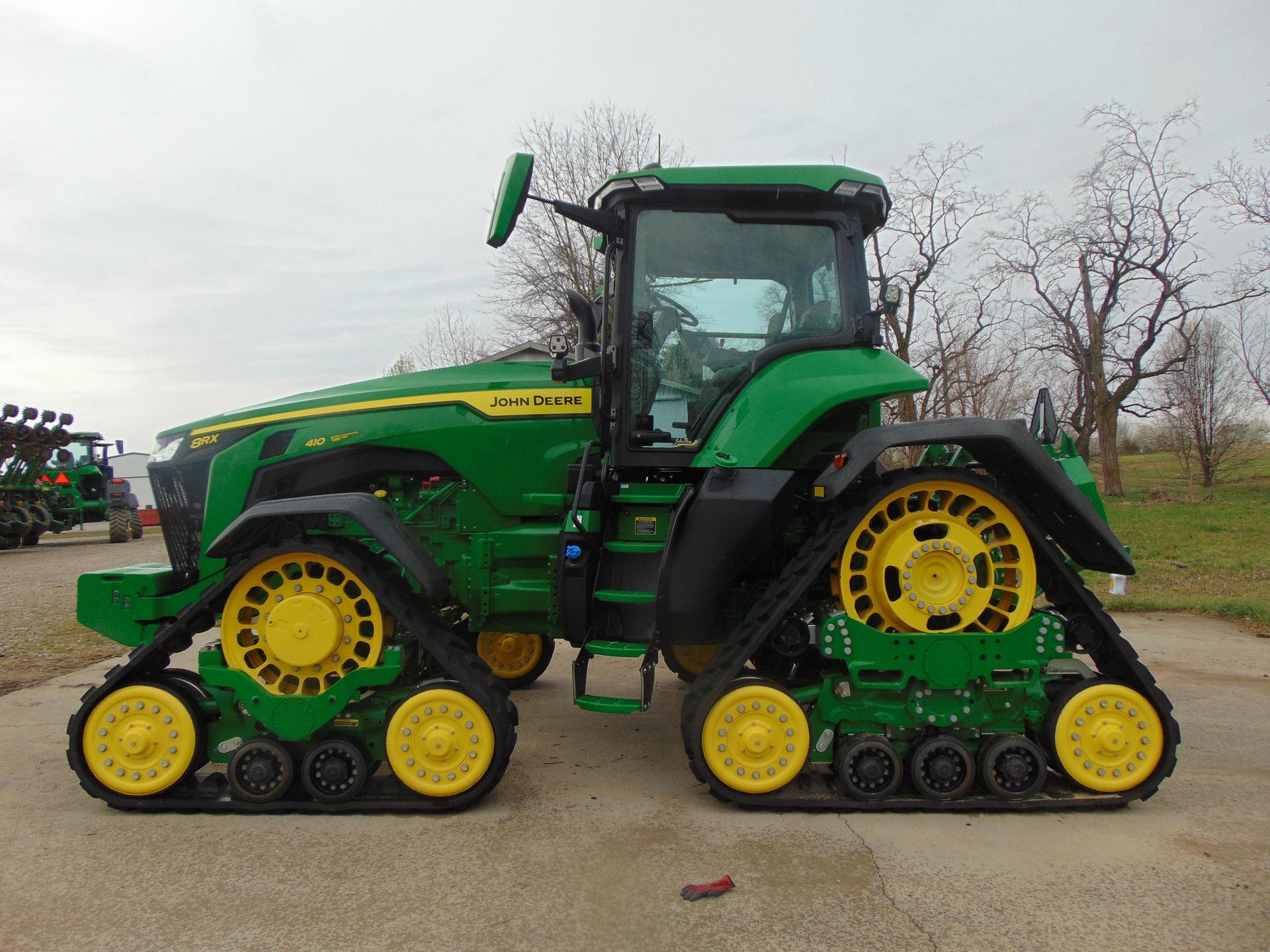 2024 John Deere 8RX 410 Image