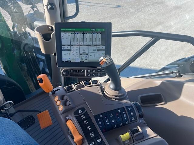 2023 John Deere 6R 155 Image