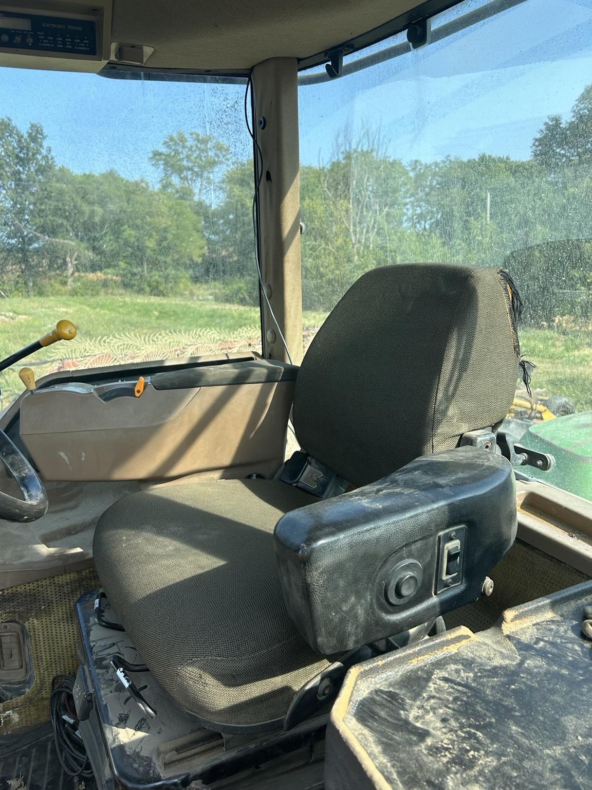 1998 John Deere 9200 Image