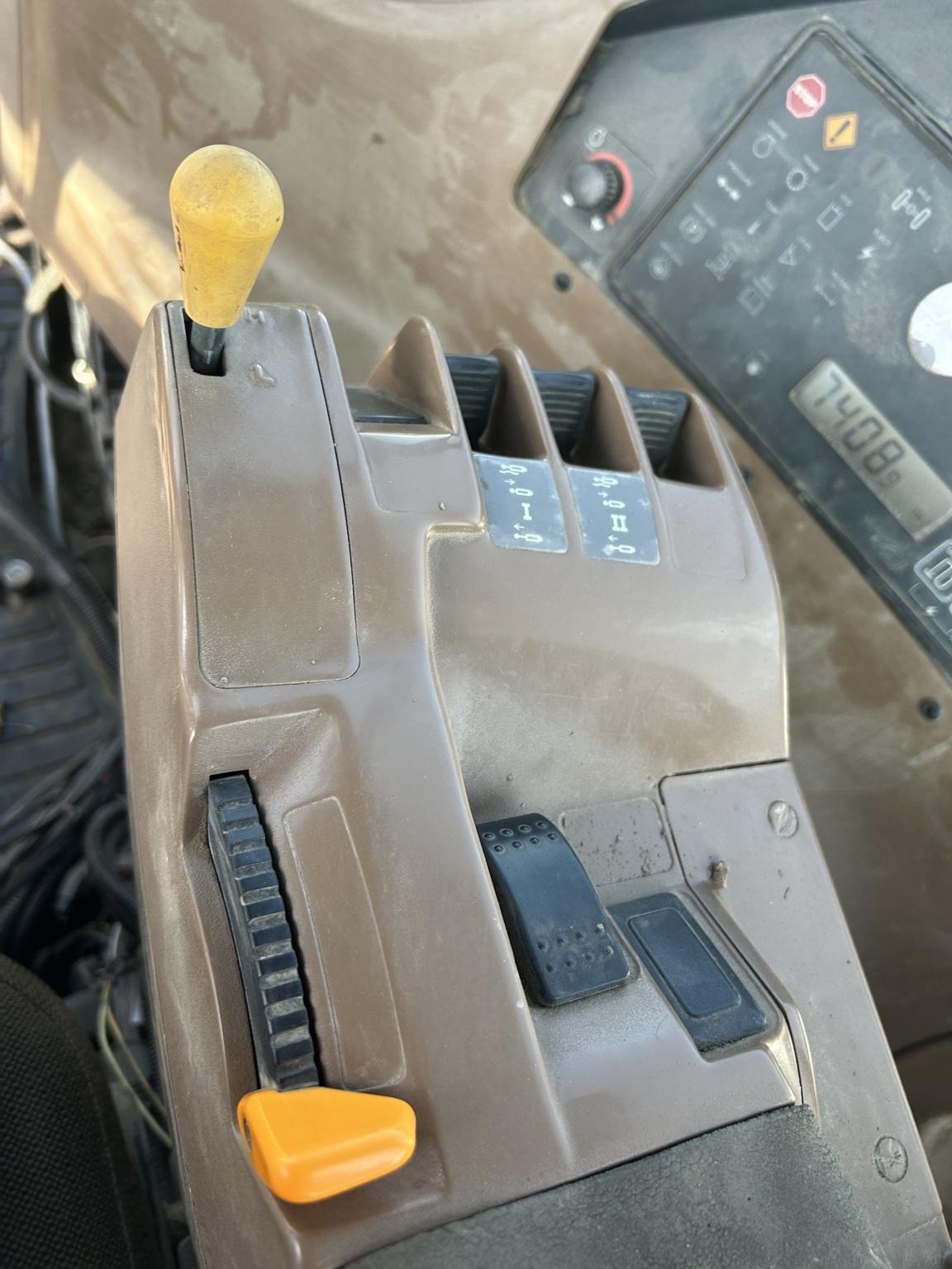 1998 John Deere 9200 Image