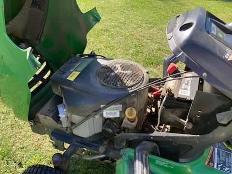 2008 John Deere X320 Image