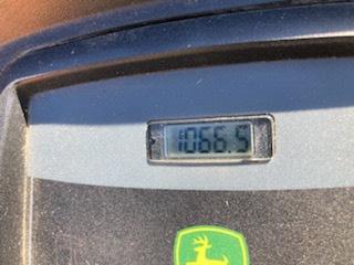 2008 John Deere X320 Image
