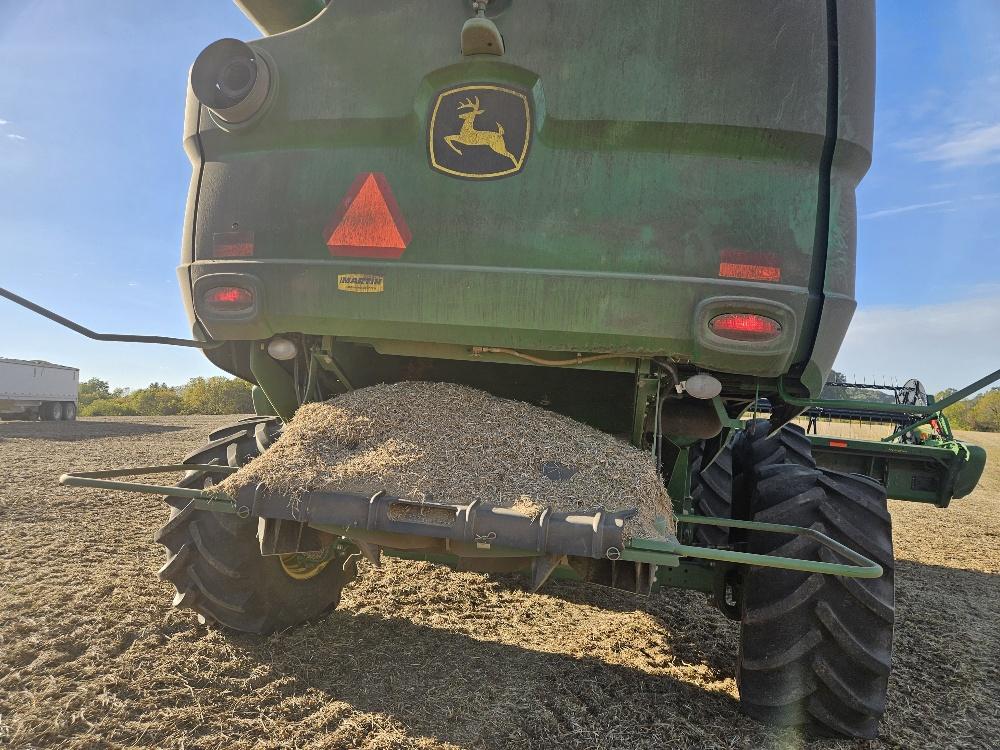 2019 John Deere S780 Image