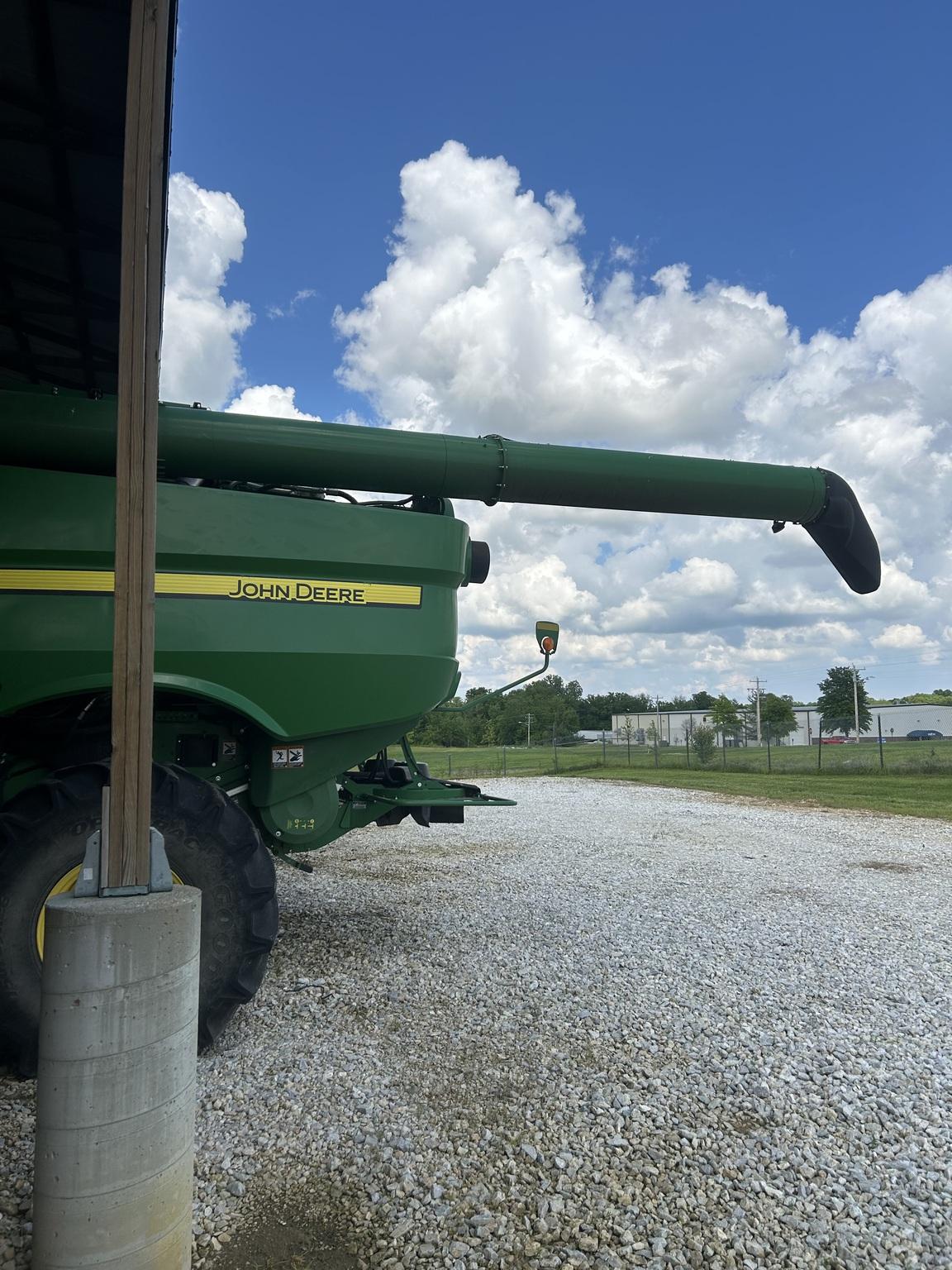 2019 John Deere S780 Image