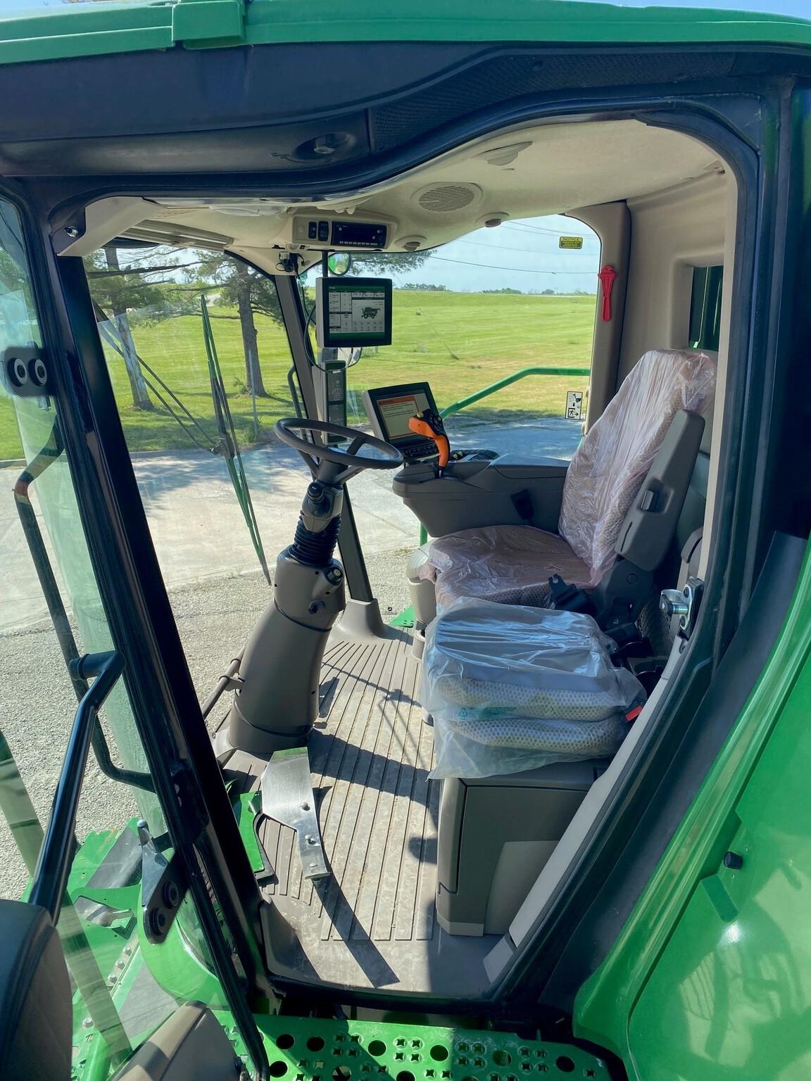 2023 John Deere S780 Image