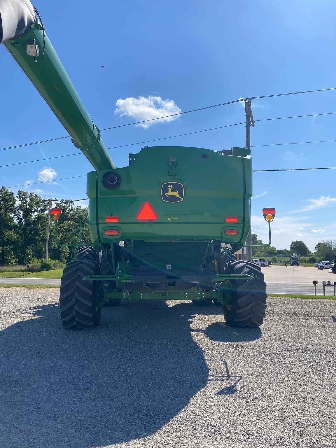 2023 John Deere S780 Image