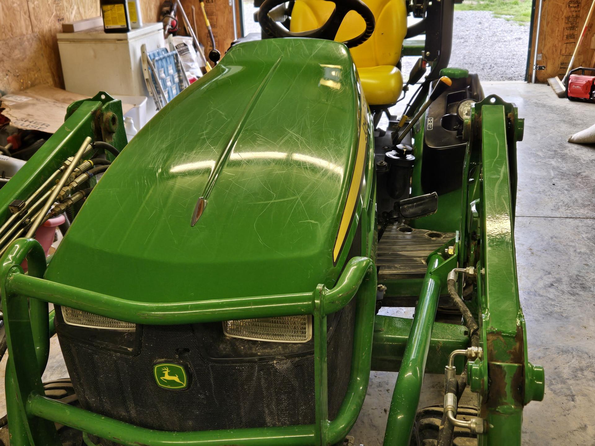 2013 John Deere 1025R Image