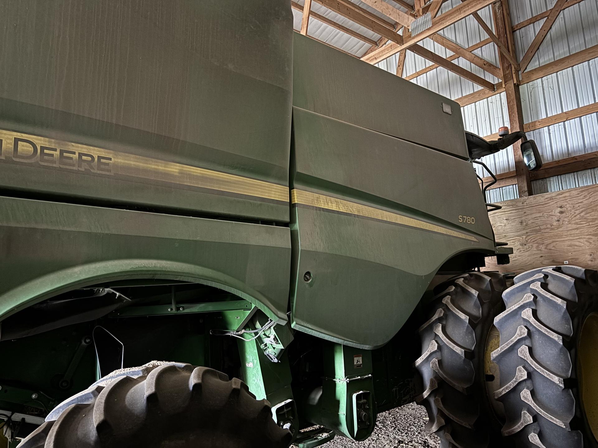 2019 John Deere S780 Image