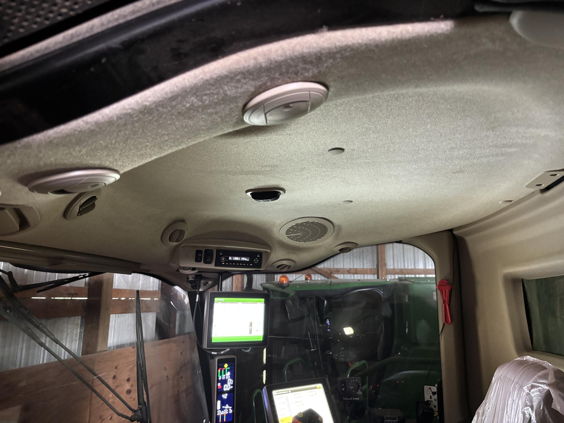 2019 John Deere S780 Image