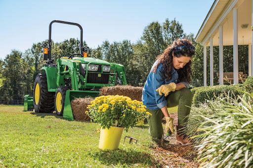 john deere compact tractor