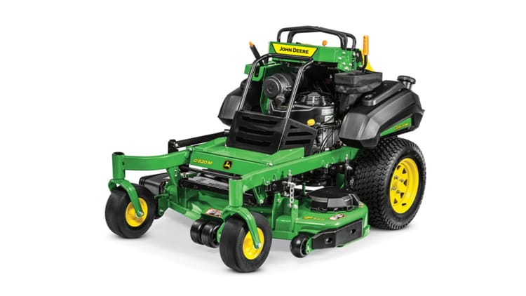Q820M QuikTrak™ Stand-On Mower