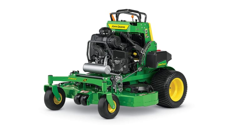 Q820E QuikTrak™ Stand-On Mower