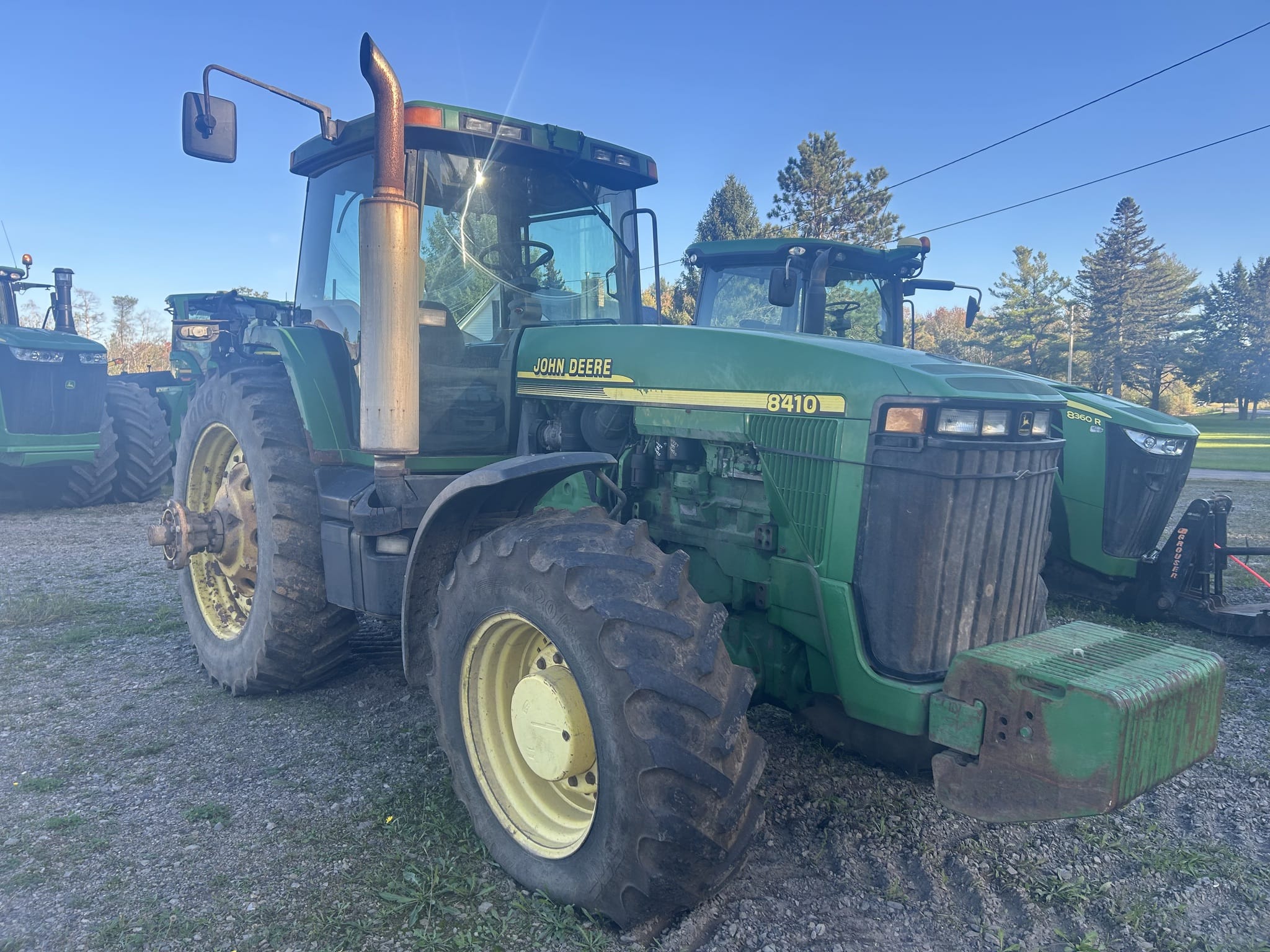 2000 John Deere 8410 Image