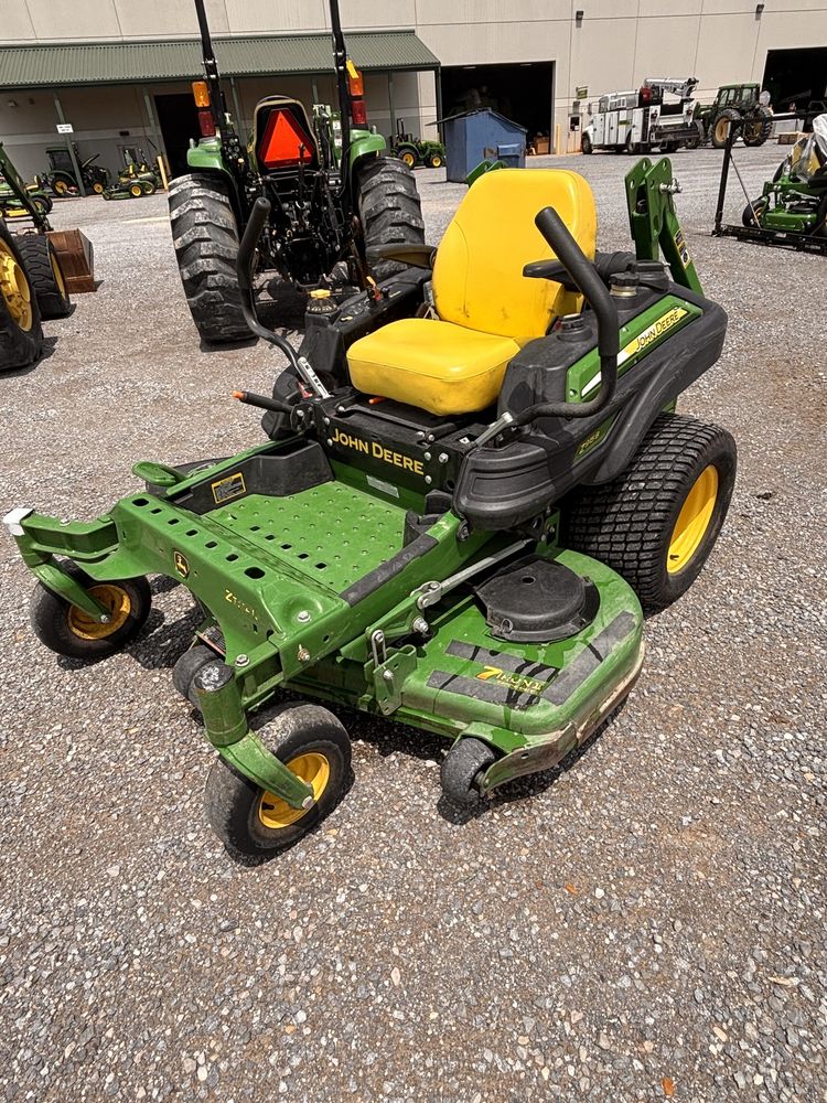 2016 John Deere Z915B Image
