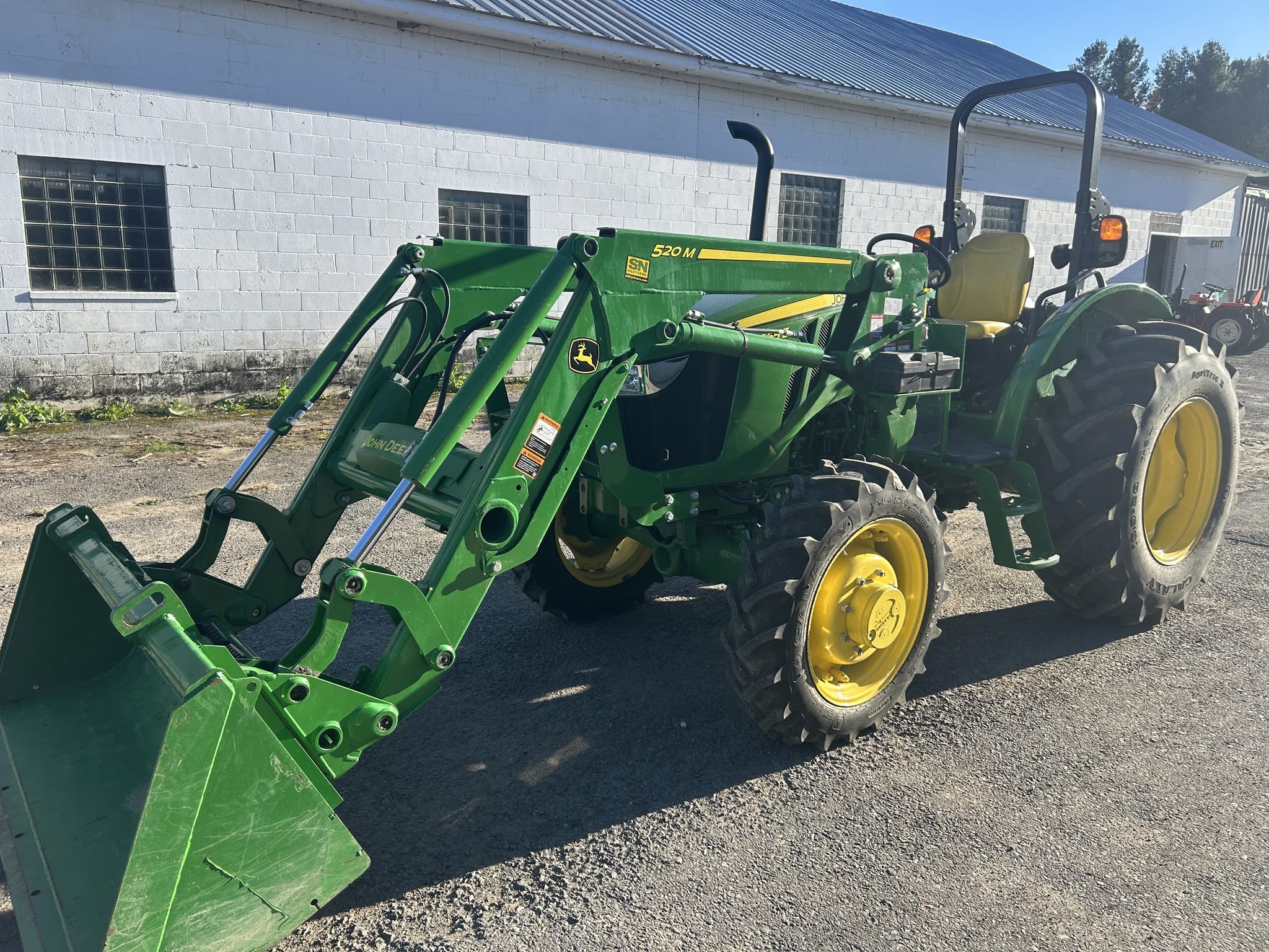 2022 John Deere 5065E Image