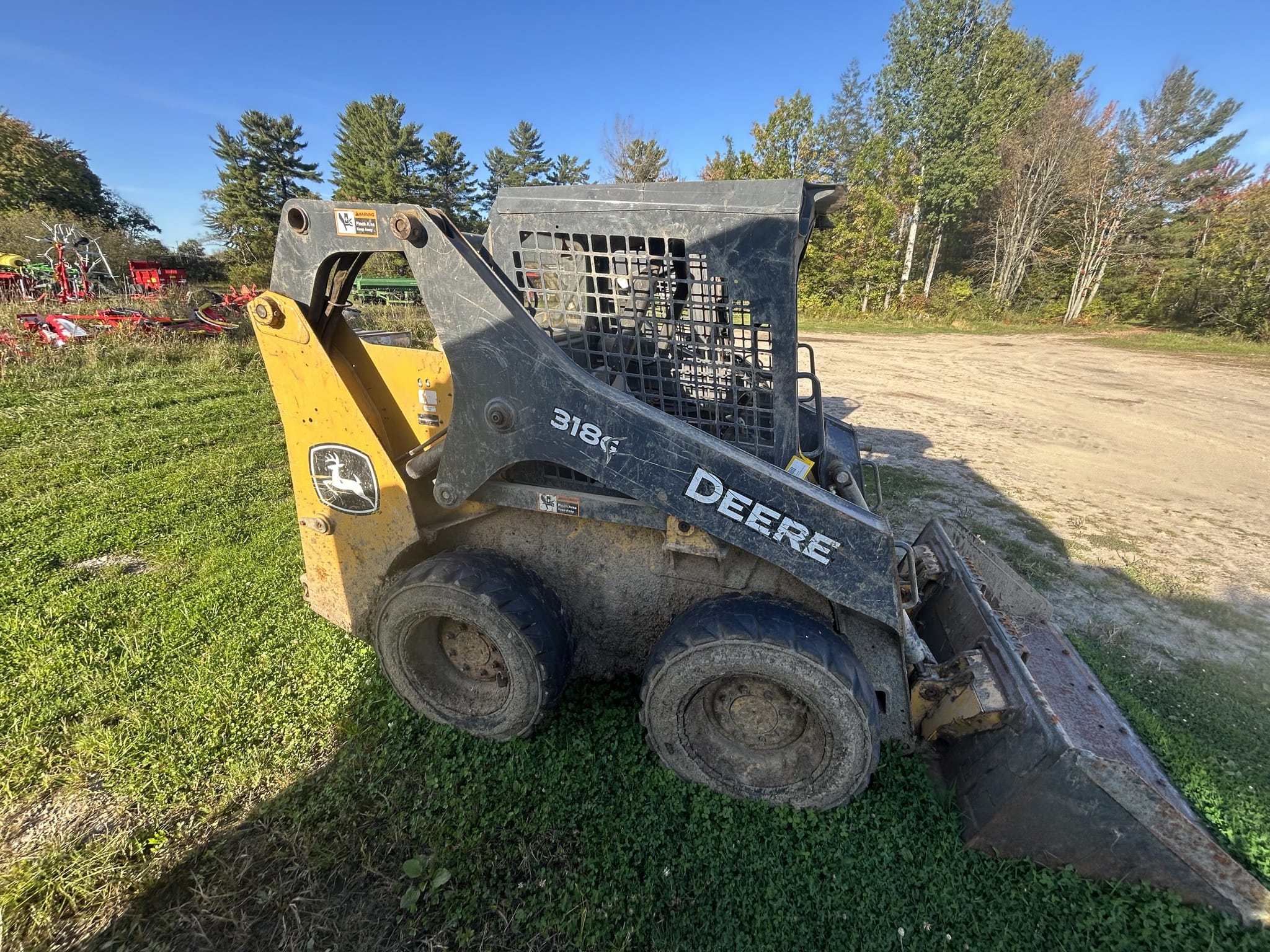 2021 John Deere 318G Image