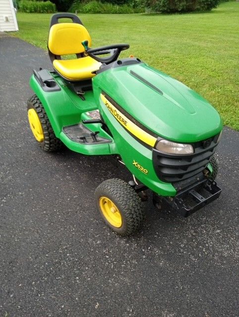 2006 John Deere X520 Image