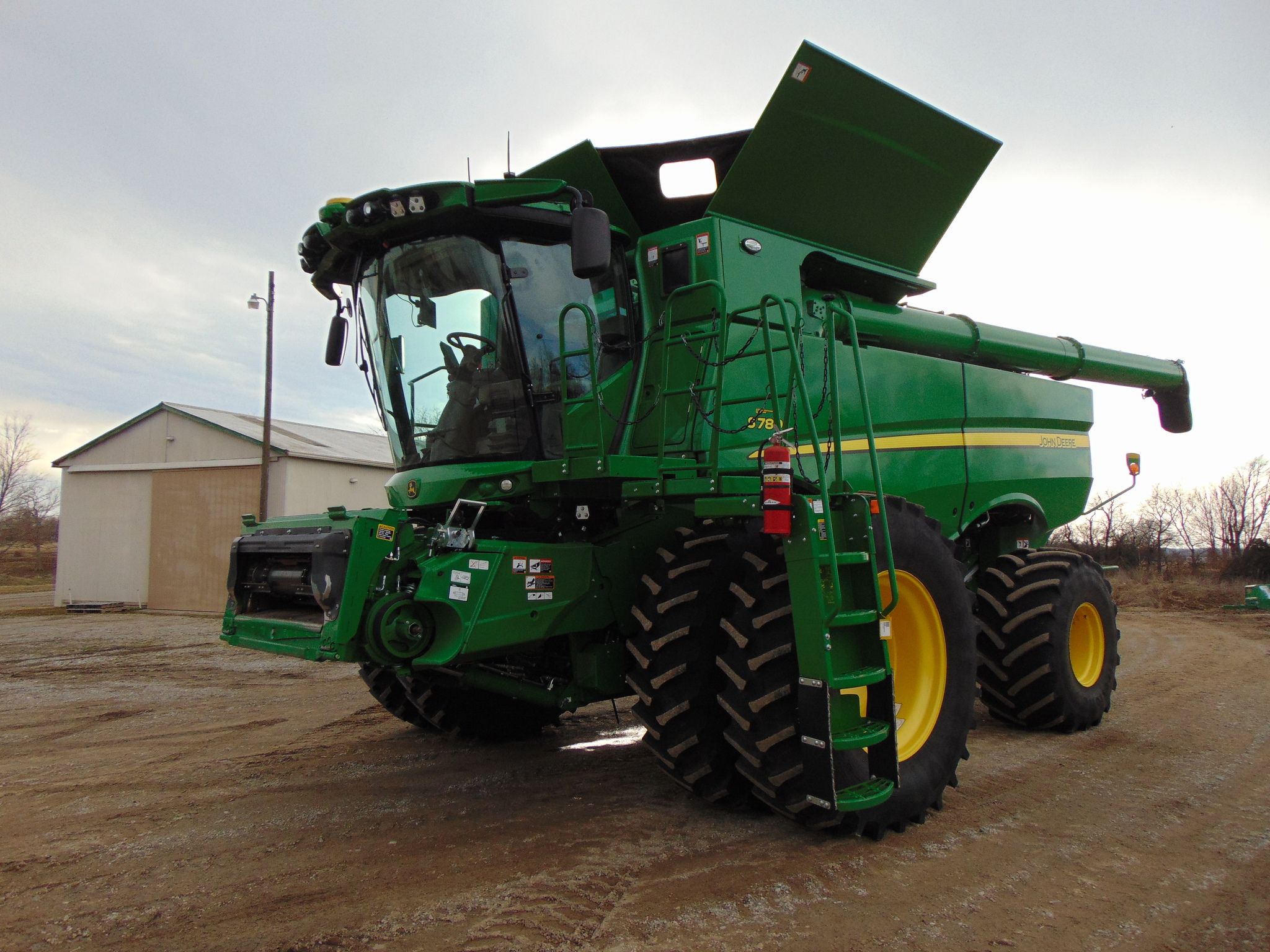 2024 John Deere S780 Image