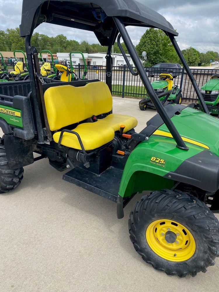 2017 John Deere XUV 825i Image