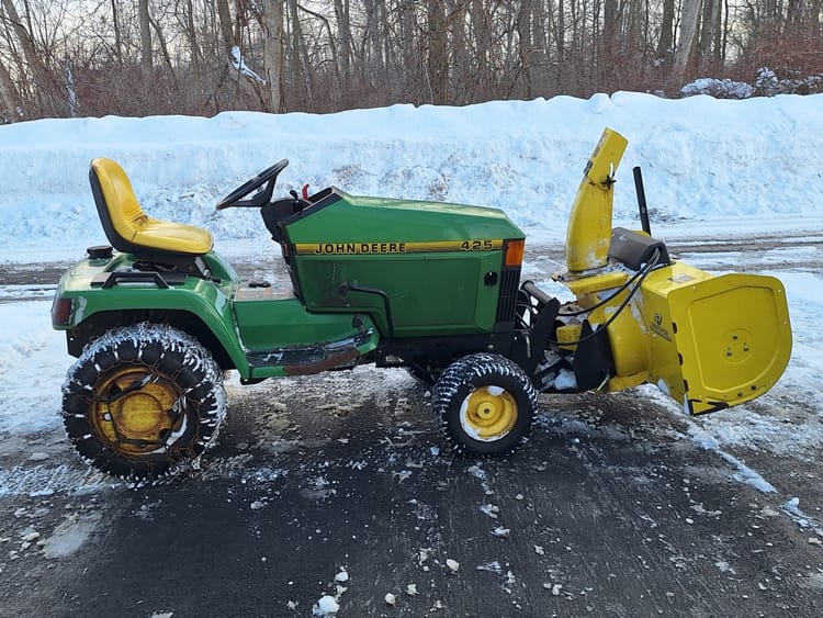 1996 John Deere 425 Image