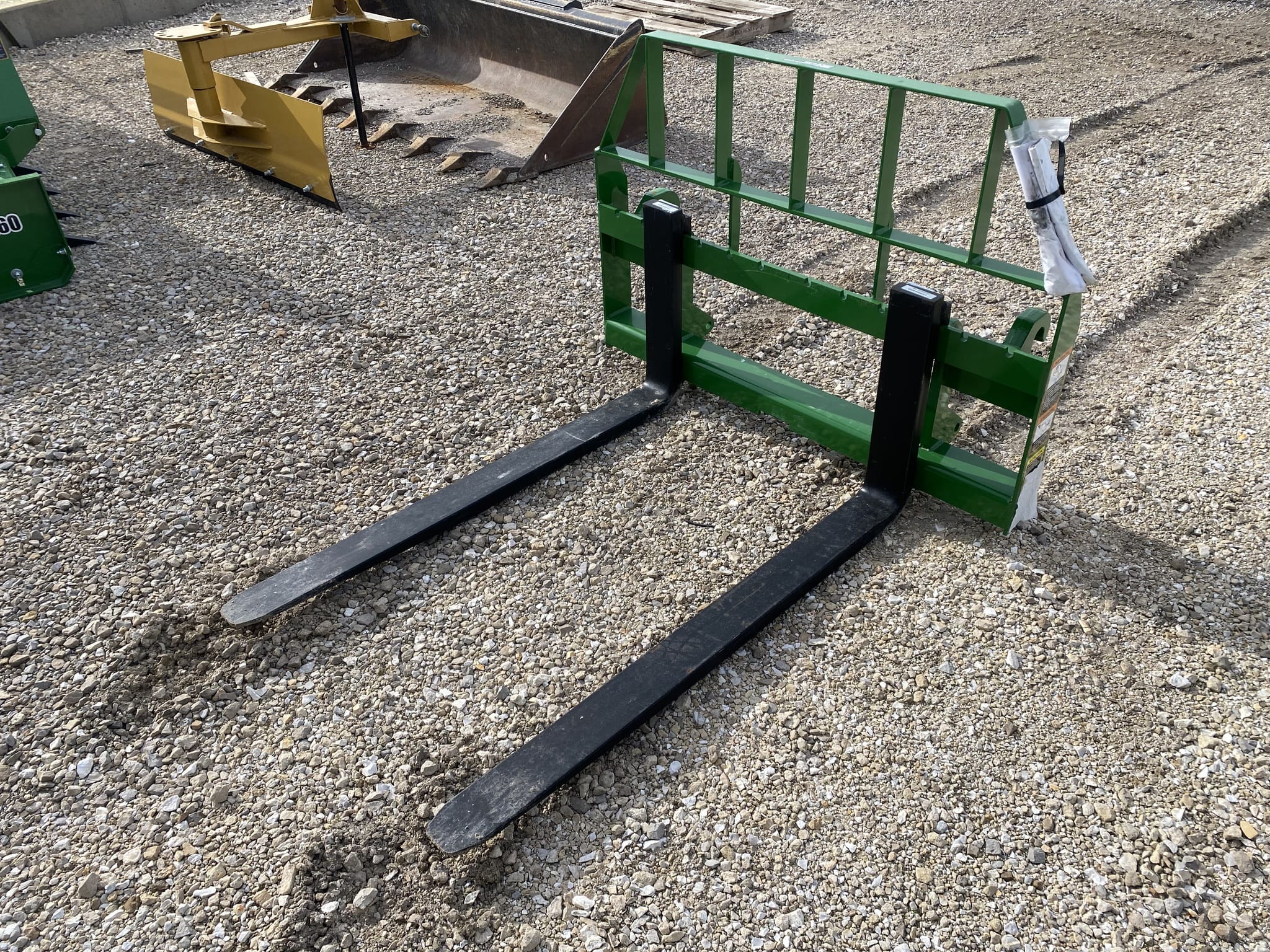 2025 John Deere AP12G Image