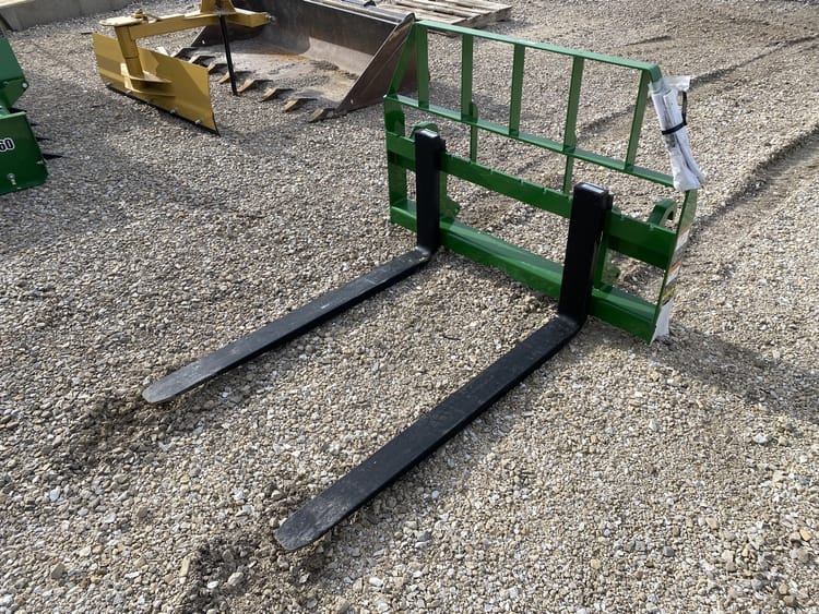 2025 John Deere AP12G Image