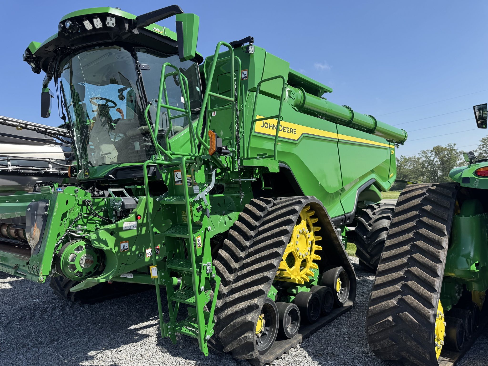 2023 John Deere X9 1100 Image