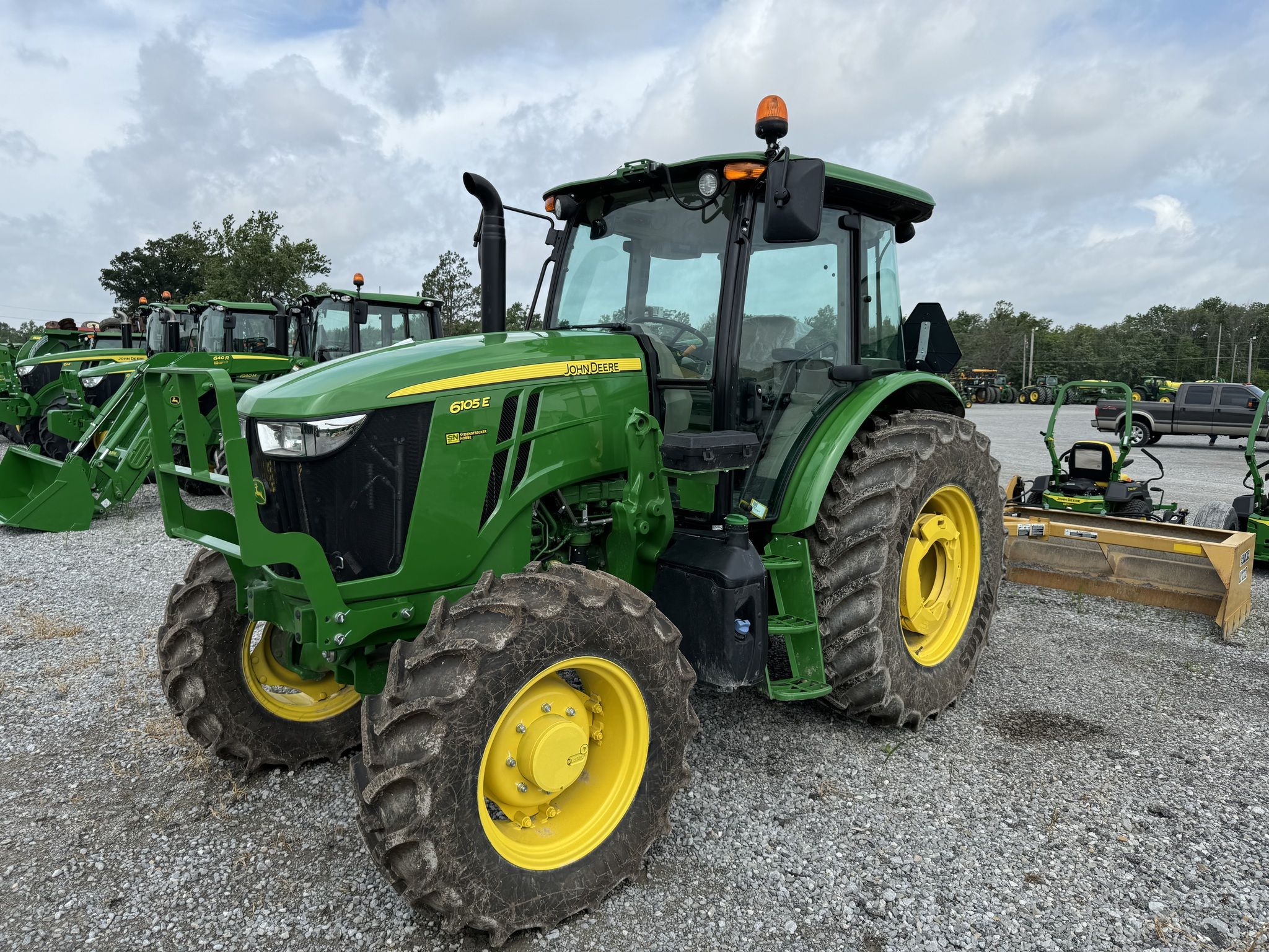 2024 John Deere 6105E Image