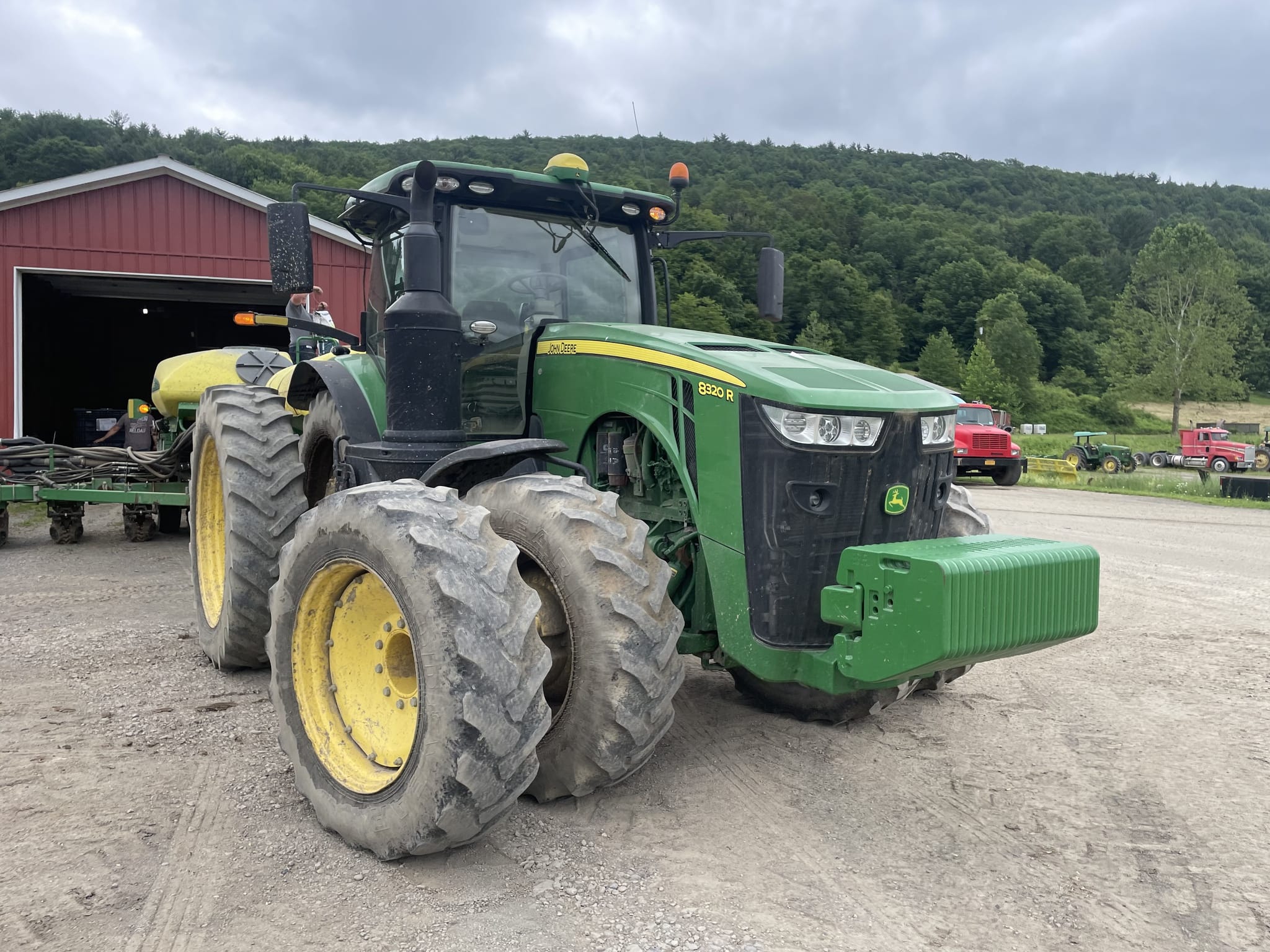 2018 John Deere 8320R Image