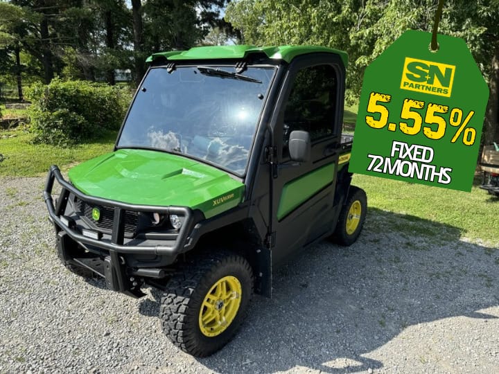 2024 John Deere XUV 835R Image
