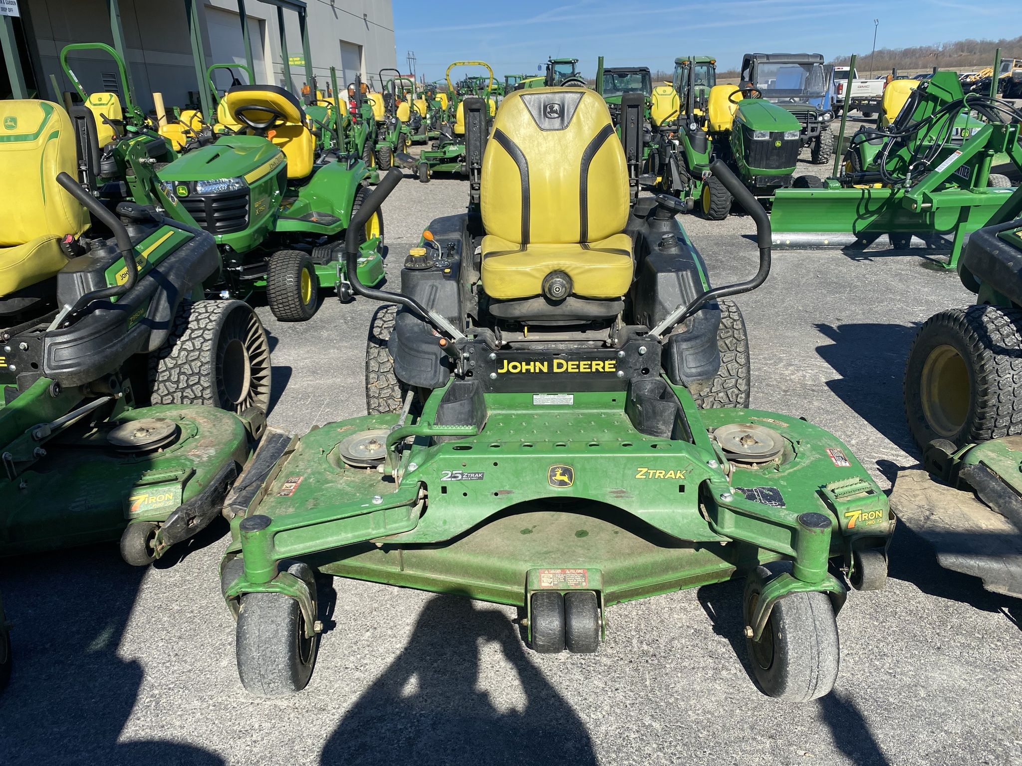 2022 John Deere Z950M Image