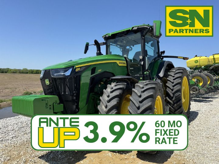 2024 John Deere 8R 410 Image