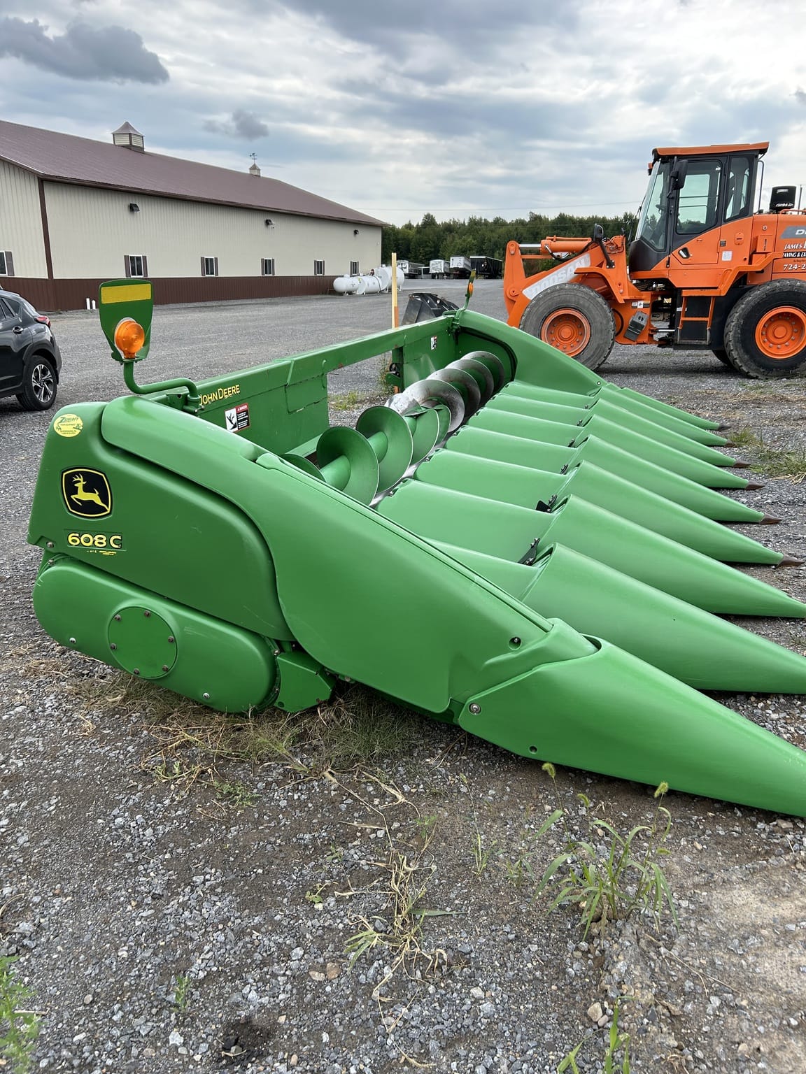 2010 John Deere 608C Image