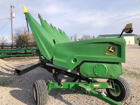 2024 John Deere C8R Image