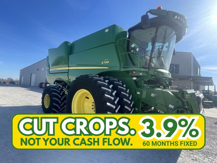 2018 John Deere S790 Image