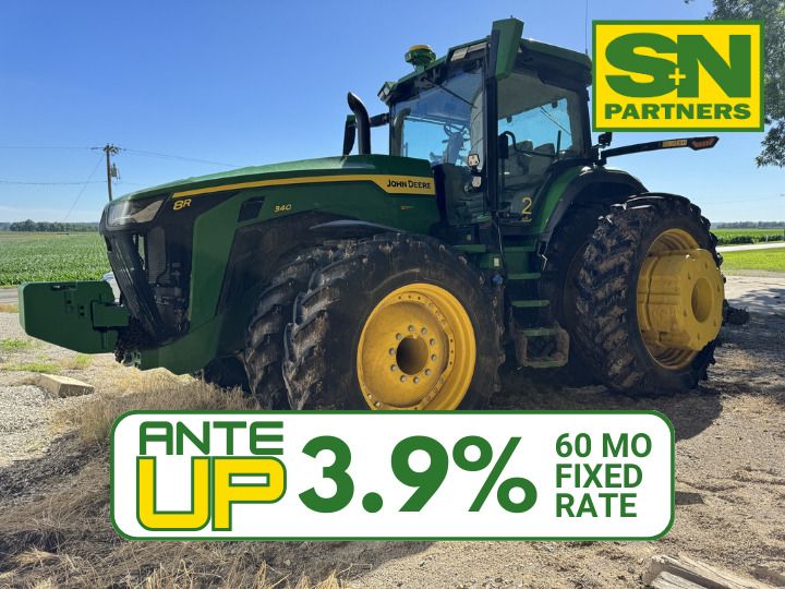 2023 John Deere 8R 340 Image