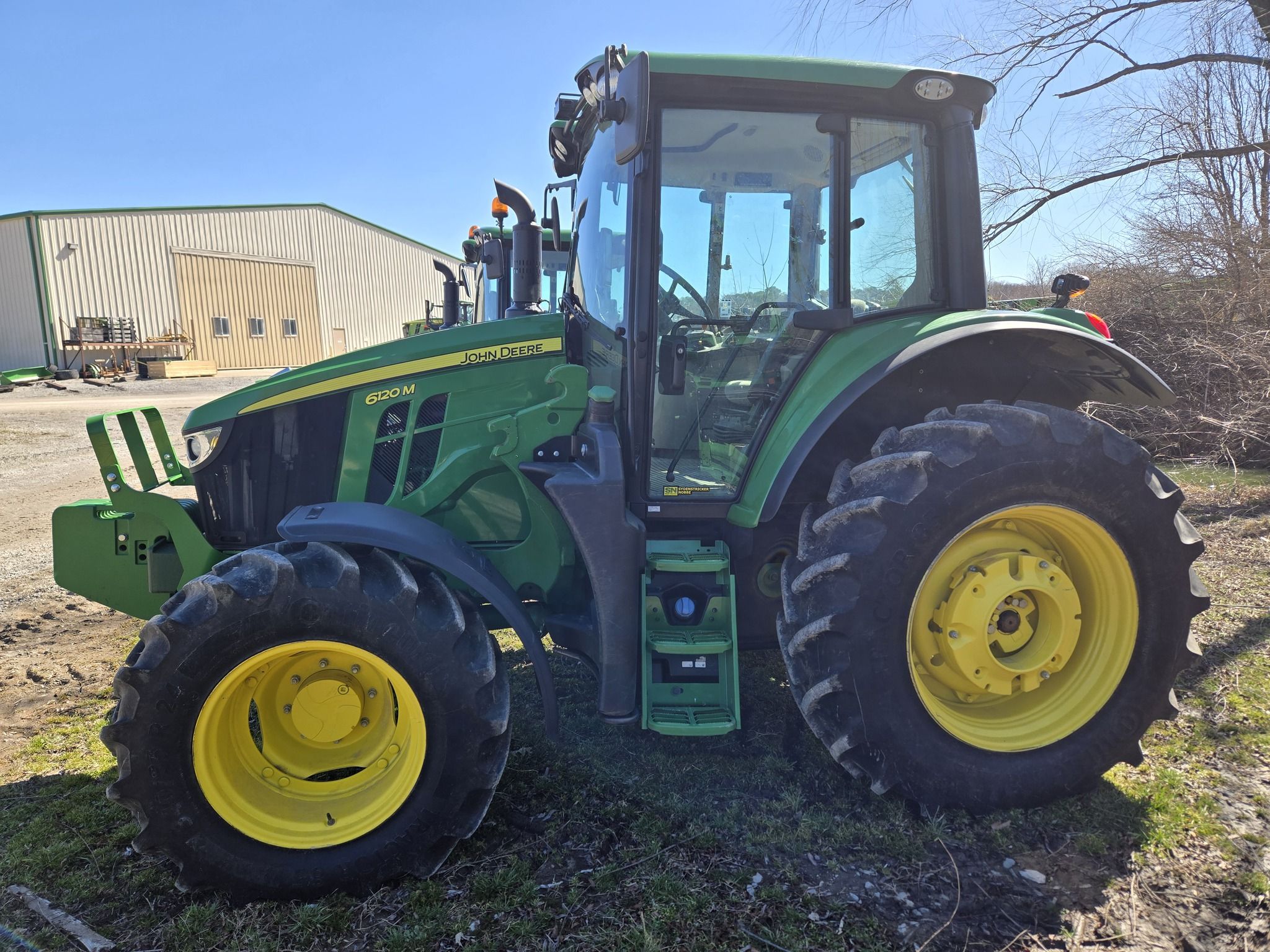 2023 John Deere 6120M Image