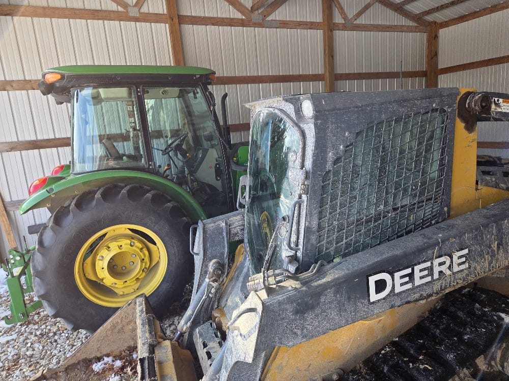 2012 John Deere 323D Image