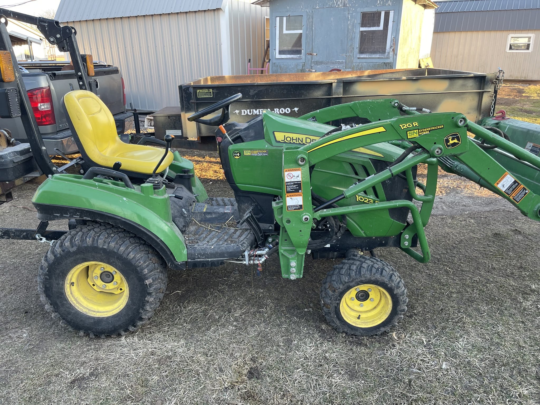 2022 John Deere 1023E Image