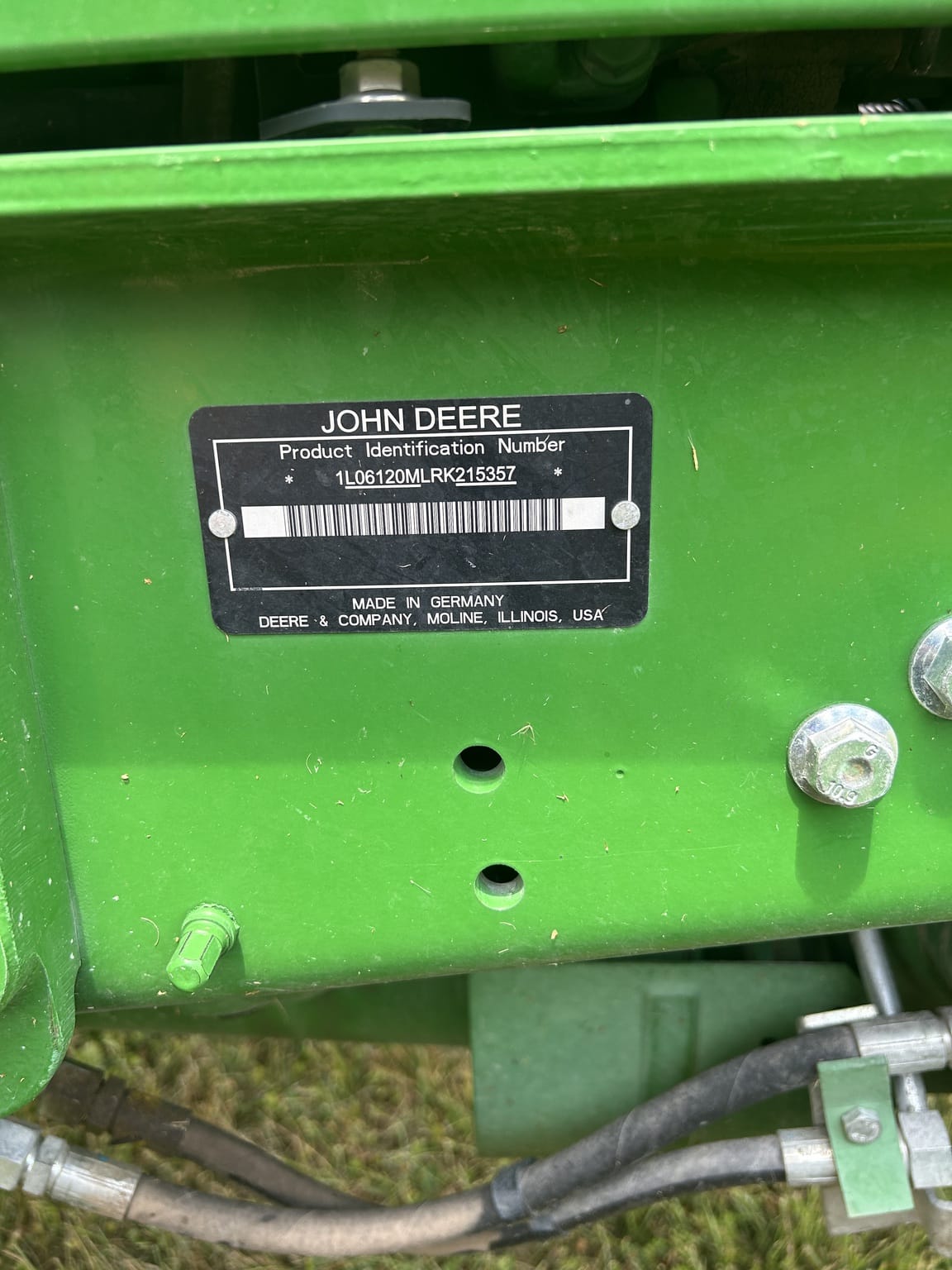 2024 John Deere 6120M Image